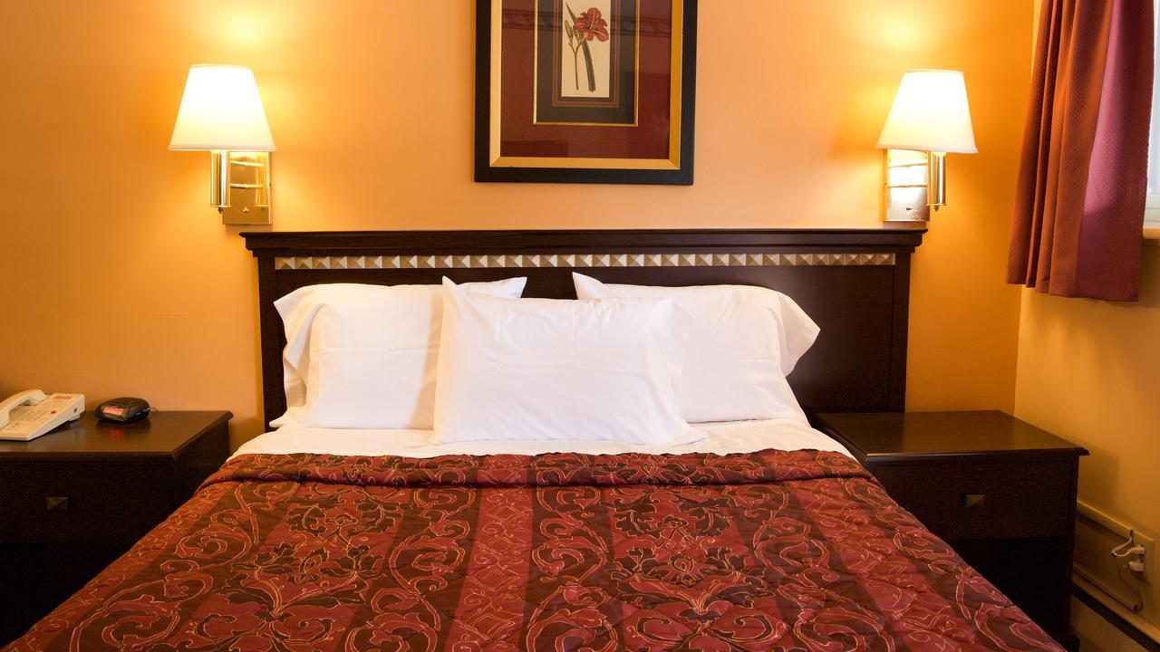 Hometown Inn Athens Luaran gambar